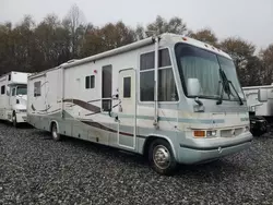 Salvage trucks for sale at Spartanburg, SC auction: 1999 Ford F550 Super Duty Stripped Chassis