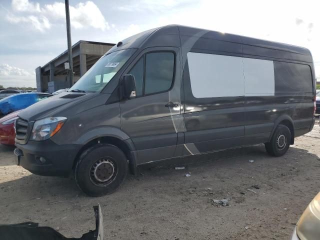 2014 Mercedes-Benz Sprinter 2500