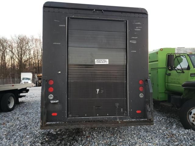 2009 Freightliner Chassis M Line WALK-IN Van