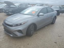 KIA Forte Vehiculos salvage en venta: 2024 KIA Forte LX