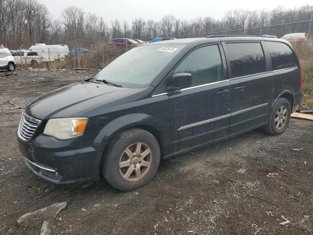 2013 Chrysler Town & Country Touring