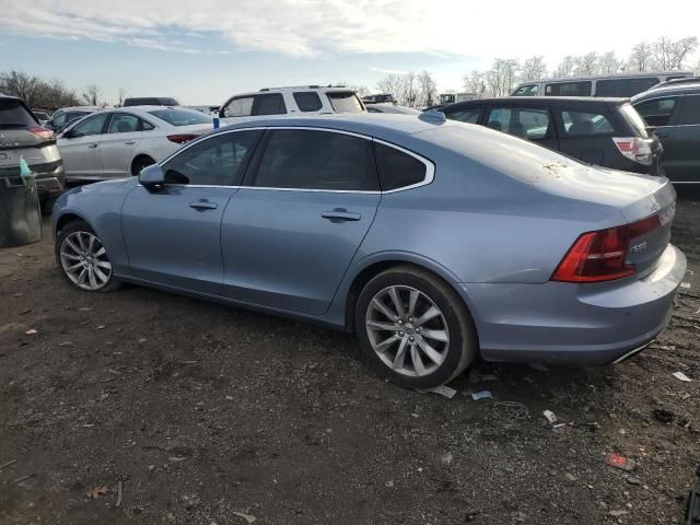 2018 Volvo S90 T6 Momentum