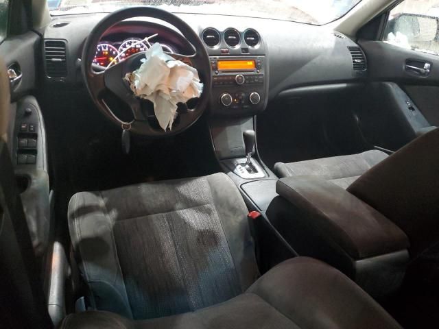 2010 Nissan Altima Base