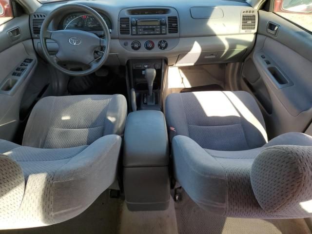 2004 Toyota Camry LE