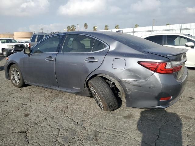 2018 Lexus ES 300H