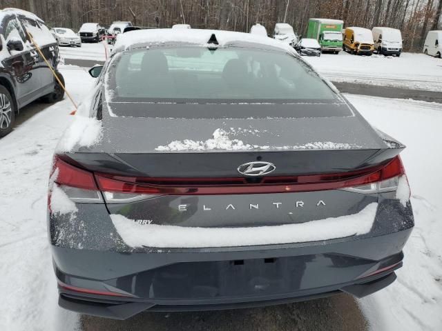 2022 Hyundai Elantra SEL