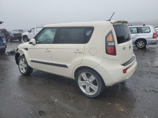 2011 KIA Soul +