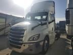 2020 Freightliner Cascadia 126