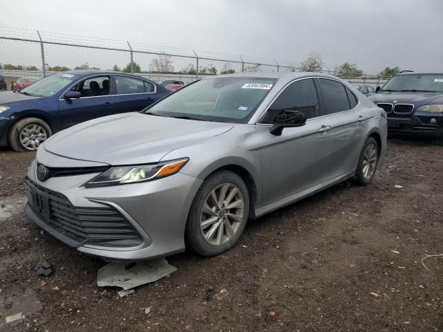 2022 Toyota Camry LE