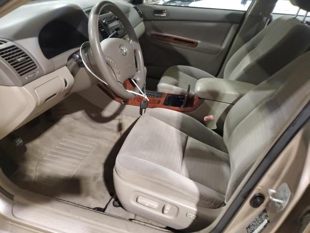 2005 Toyota Camry LE