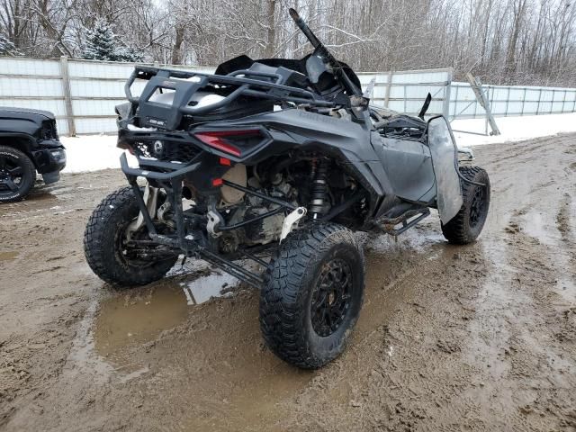 2024 Can-Am Maverick R X RS