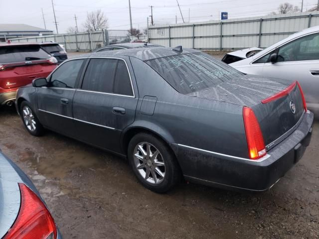 2011 Cadillac DTS Luxury Collection