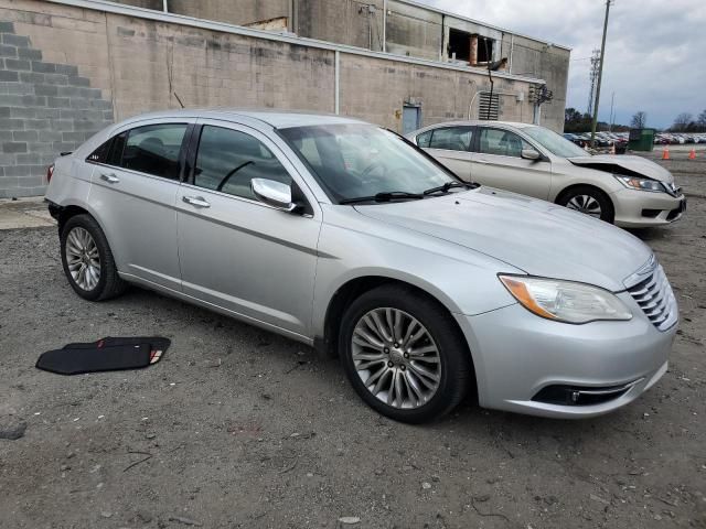 2011 Chrysler 200 Limited