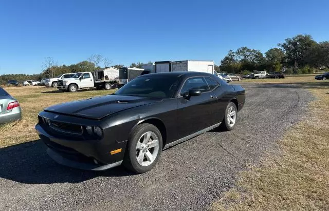 2009 Dodge Challenger SE