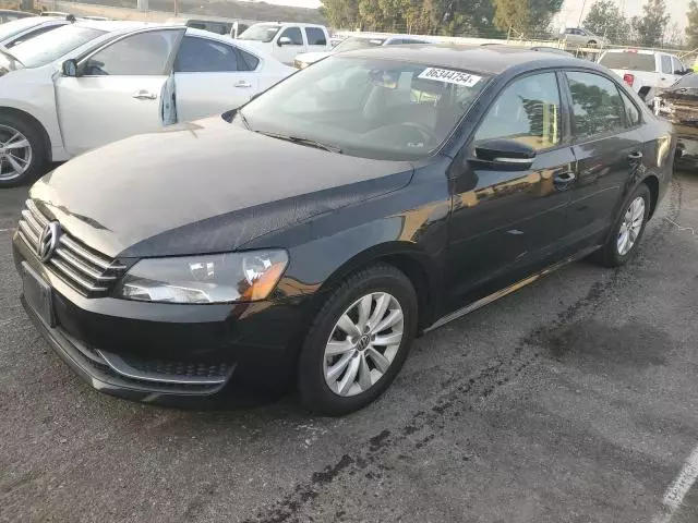 2014 Volkswagen Passat S