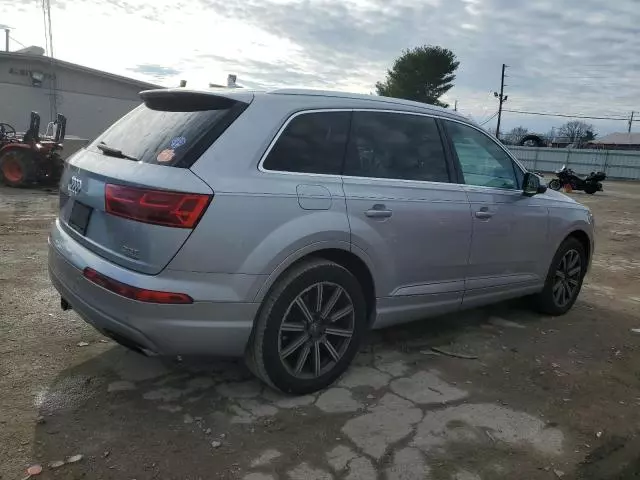 2017 Audi Q7 Premium Plus