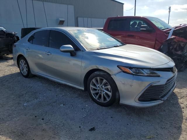 2021 Toyota Camry LE