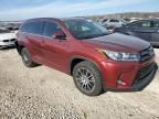 2017 Toyota Highlander SE