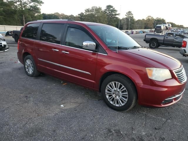 2013 Chrysler Town & Country Limited