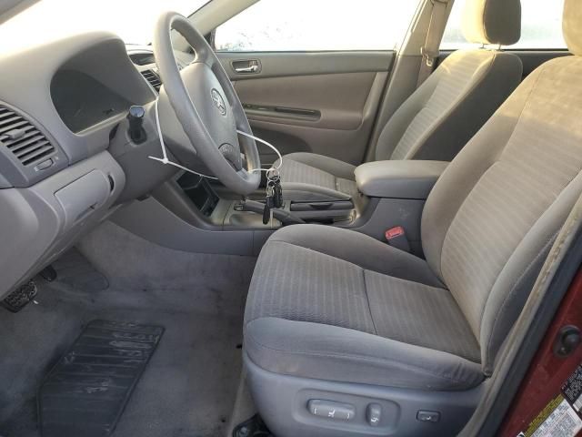 2005 Toyota Camry LE