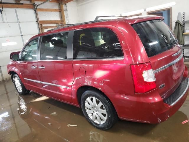 2015 Chrysler Town & Country Touring