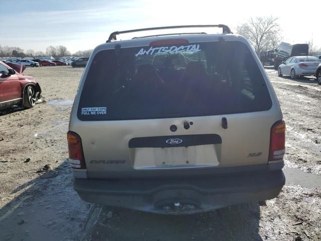 2000 Ford Explorer XLS