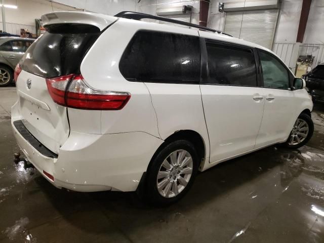 2015 Toyota Sienna XLE