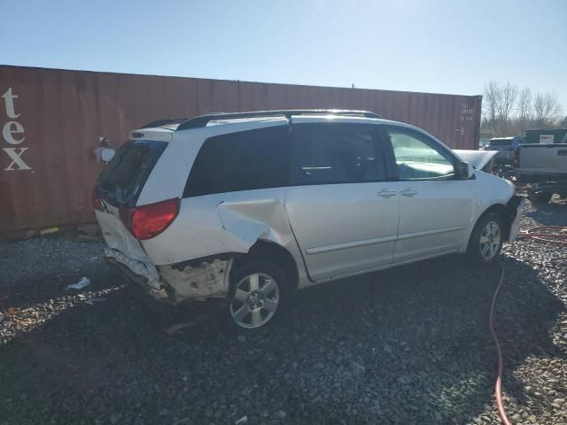 2006 Toyota Sienna XLE