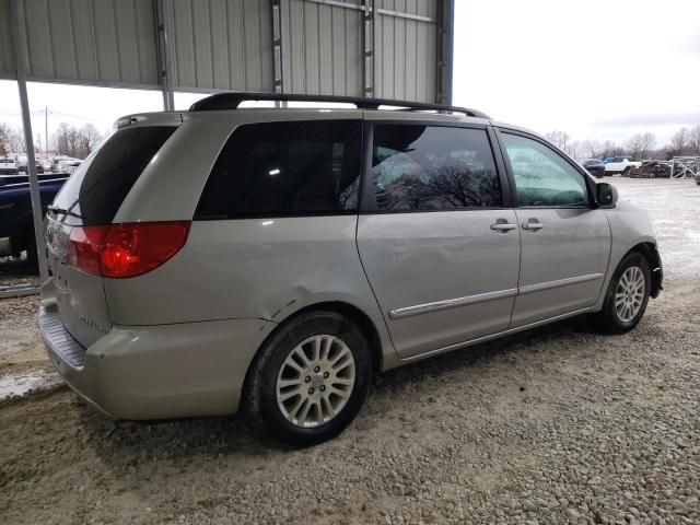 2007 Toyota Sienna XLE