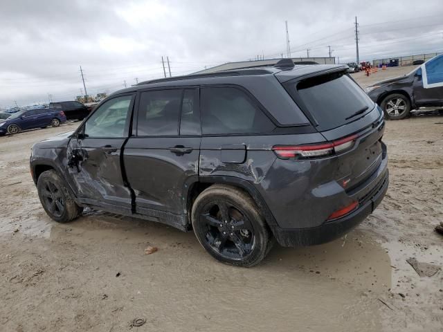 2024 Jeep Grand Cherokee Laredo