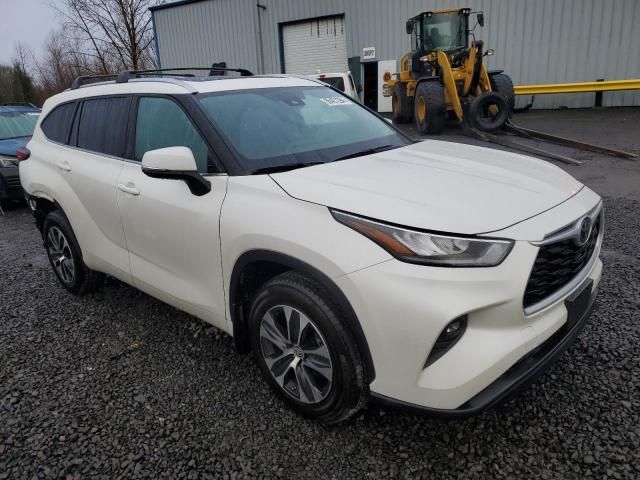 2020 Toyota Highlander XLE