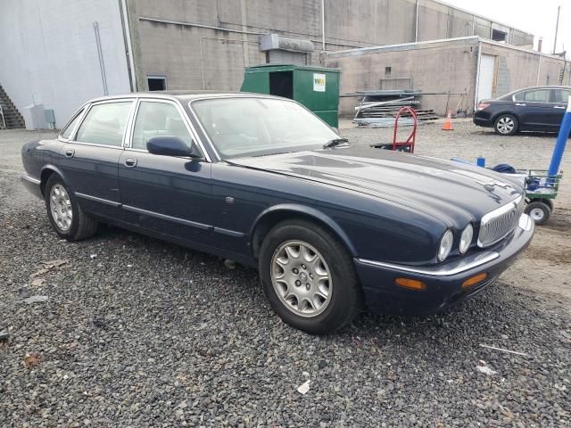 2001 Jaguar XJ8