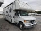 2001 Ford Econoline E450 Super Duty Cutaway Van