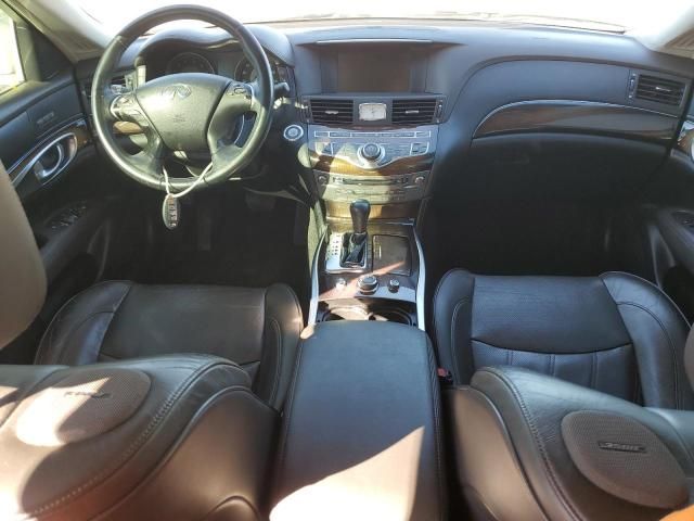 2012 Infiniti M37