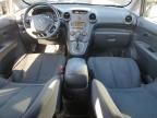 2009 KIA Rondo Base