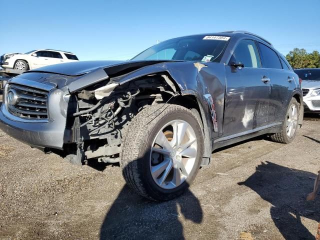 2013 Infiniti FX37