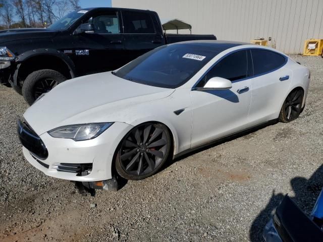 2015 Tesla Model S