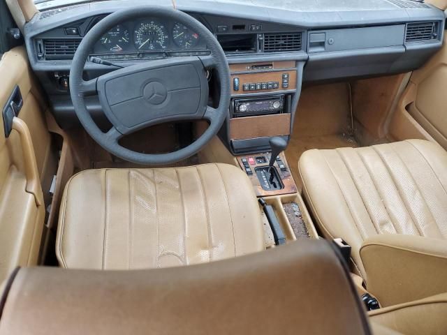 1987 Mercedes-Benz 190 E 2.3