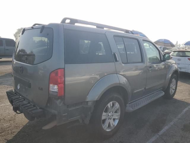 2007 Nissan Pathfinder LE