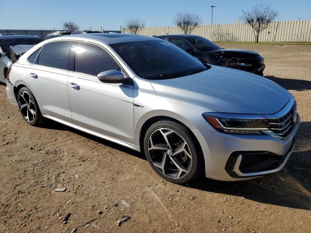 2021 Volkswagen Passat R-Line