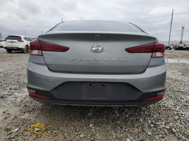 2019 Hyundai Elantra SE