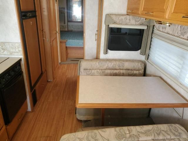 2004 Wlkz 2004 Workhorse Custom Chassis Motorhome Chassis W2