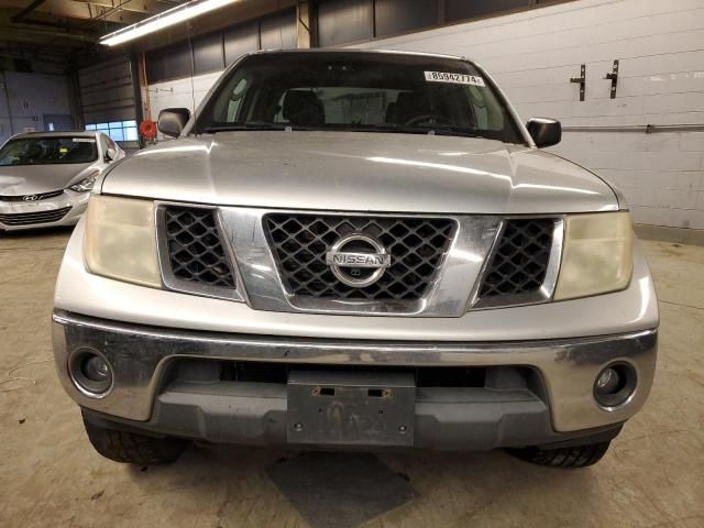 2005 Nissan Frontier Crew Cab LE