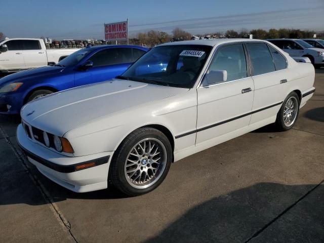 1991 BMW M5