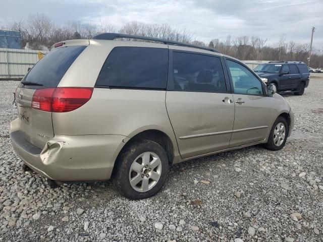 2005 Toyota Sienna XLE