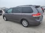 2013 Toyota Sienna XLE