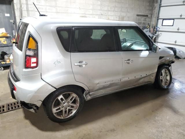 2011 KIA Soul +