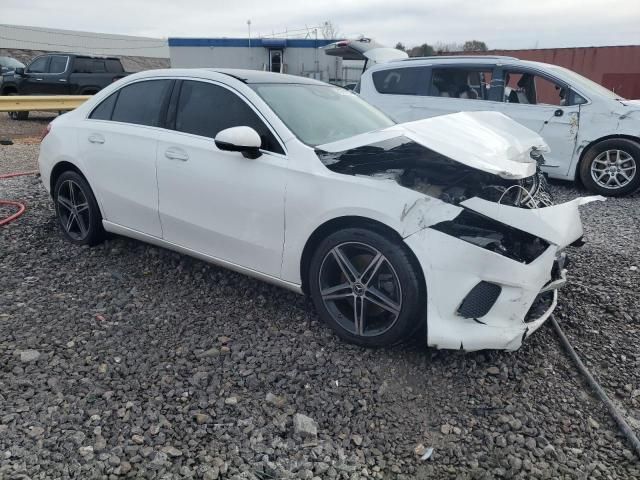 2019 Mercedes-Benz A 220