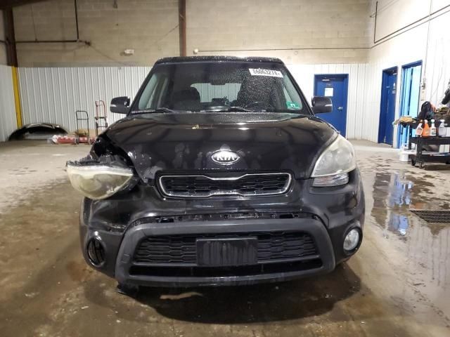 2013 KIA Soul +