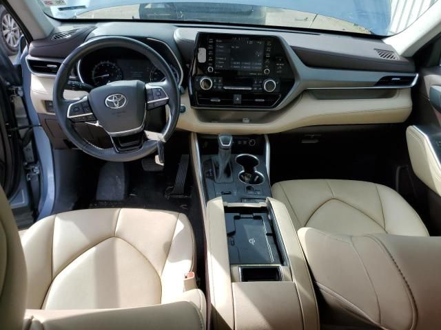 2021 Toyota Highlander XLE